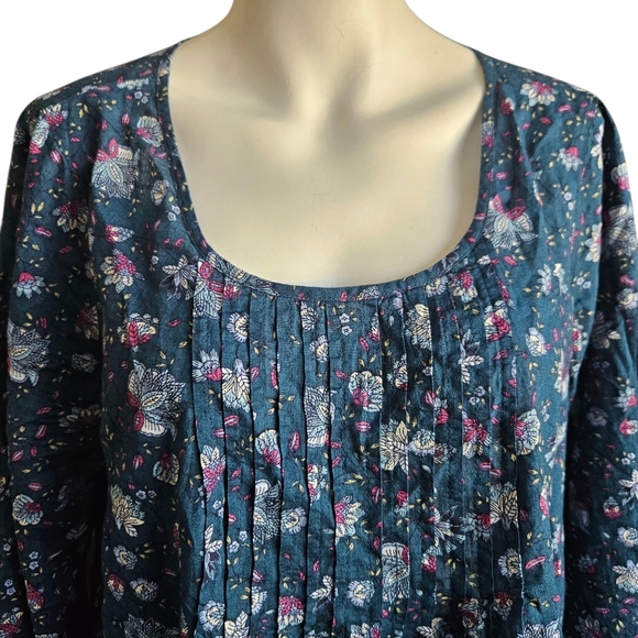 J. Jill Women Floral Pintuck Round Neck 100% Cotton Blouse Medium - Picture 3 of 10